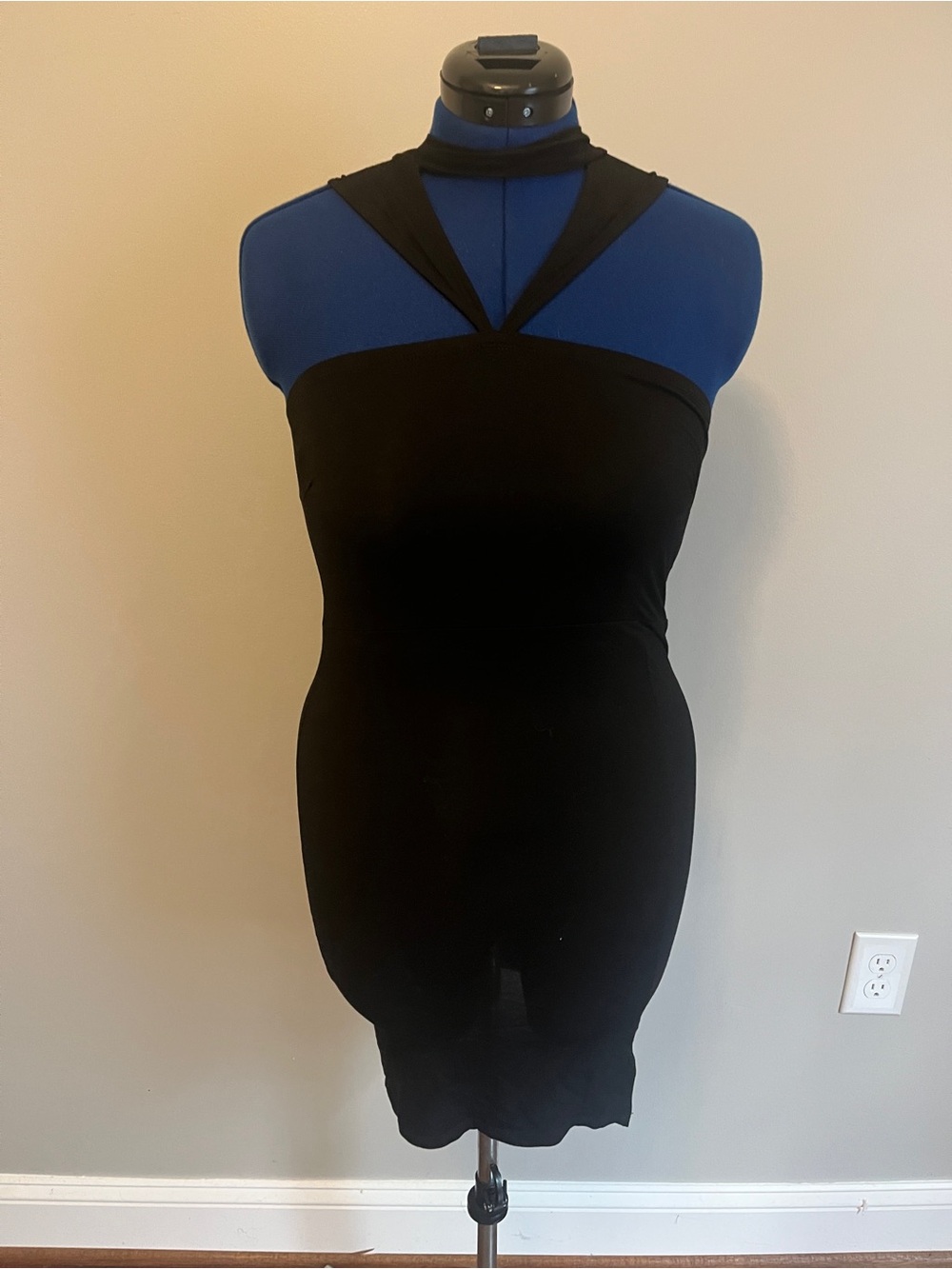 Bear Dance Black Halter Cutout Bodycon Dress